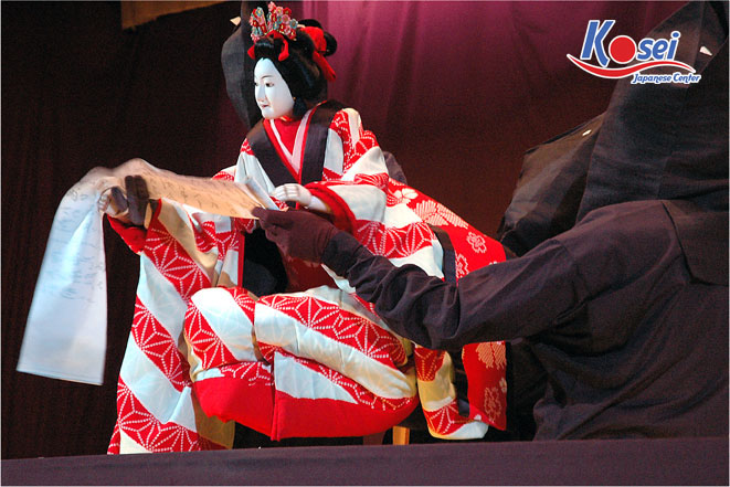 Nghệ thuật kịch muá rối Bunraku ở Nhật Bản có giống Việt Nam?