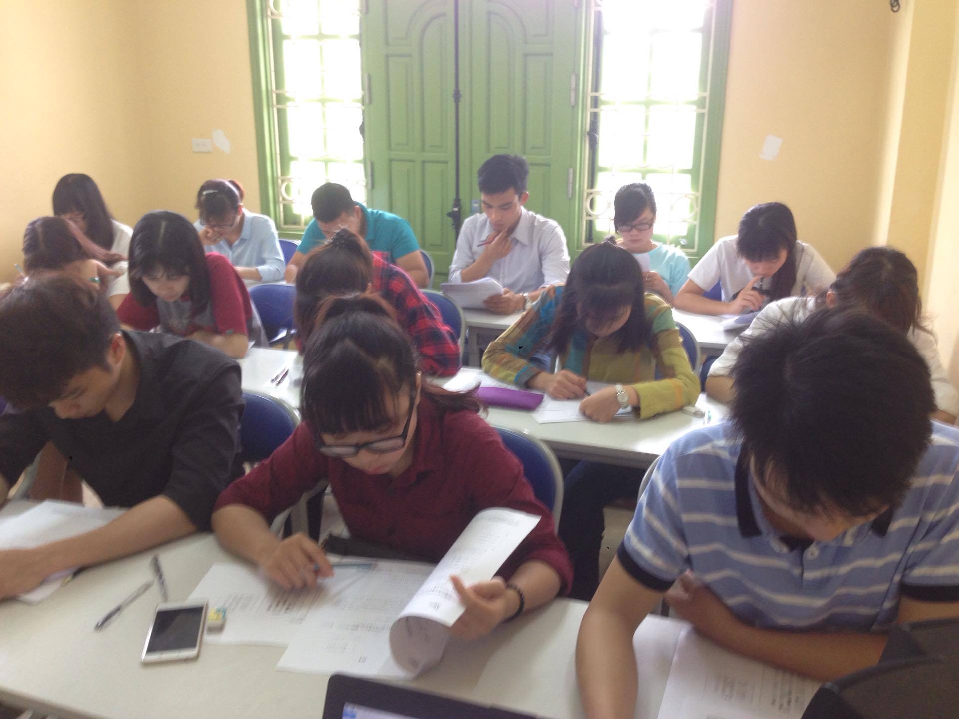 Buổi thi thử JLPT tại Trung tâm tiếng Nhật Kosei