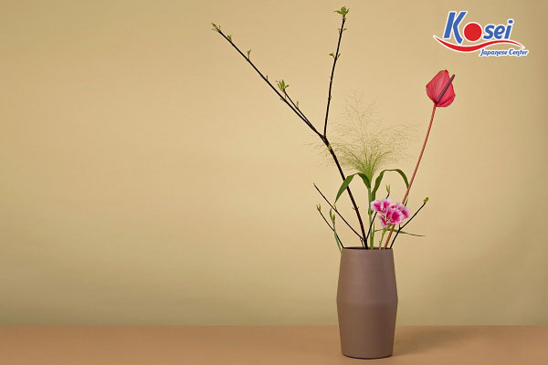 Giải mã chiều sâu triết lý, tư tưởng của người Nhật qua nghệ thuật cắm hoa Ikebana