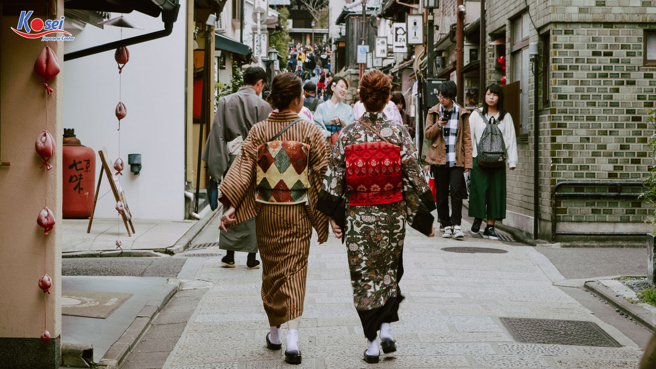 7 Điều cần biết về lịch sử và thiết kế của Kimono