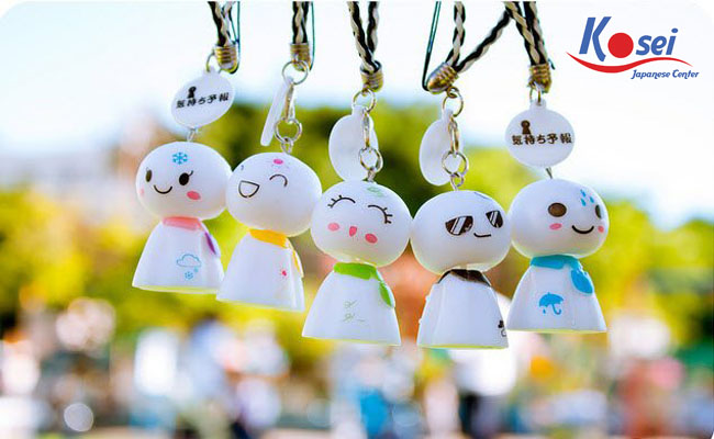 búp bê cầu mưa của Nhật Bản