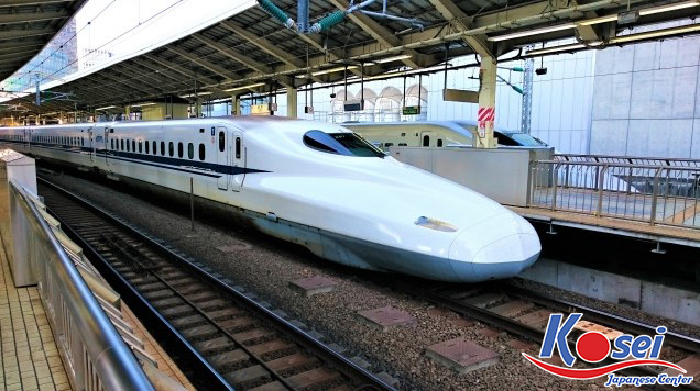tàu shinkansen, shinkansen nhật bản, đi tàu shinkansen, tàu cao tốc shinkansen, tàu cao tốc shinkansen của nhật bản, tàu cao tốc shinkansen ở nhật bản, tàu cao tốc shinkansen nhật bản, cận cảnh tàu cao tốc shinkansen, trải nghiệm tàu cao tốc shinkansen, cách đi tàu shinkansen