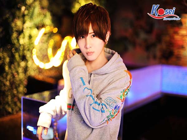 ngành công nghiệp phục vụ của geisha nam