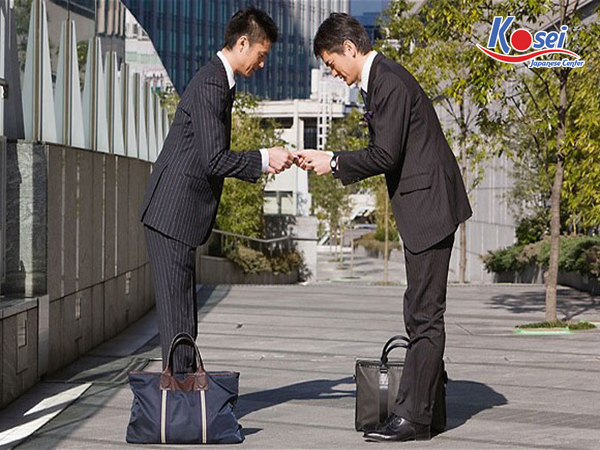 văn hóa cúi chào của người nhật