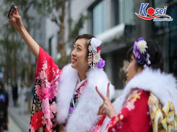 phụ nữ nhật hiện đại