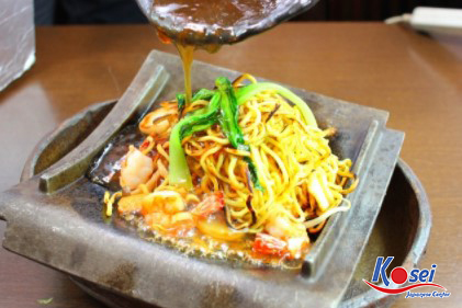 mì xào nhật bản, mì xào nhật, mì xào yakisoba, mì xào yakisoba nhật bản, cách làm mì xào yakisoba