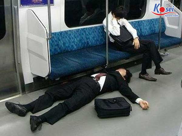 văn hóa ngủ gật ở nhật bản