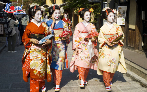 Rừng bí mật về đôi guốc Geta truyền thống trong văn hóa Nhật Bản